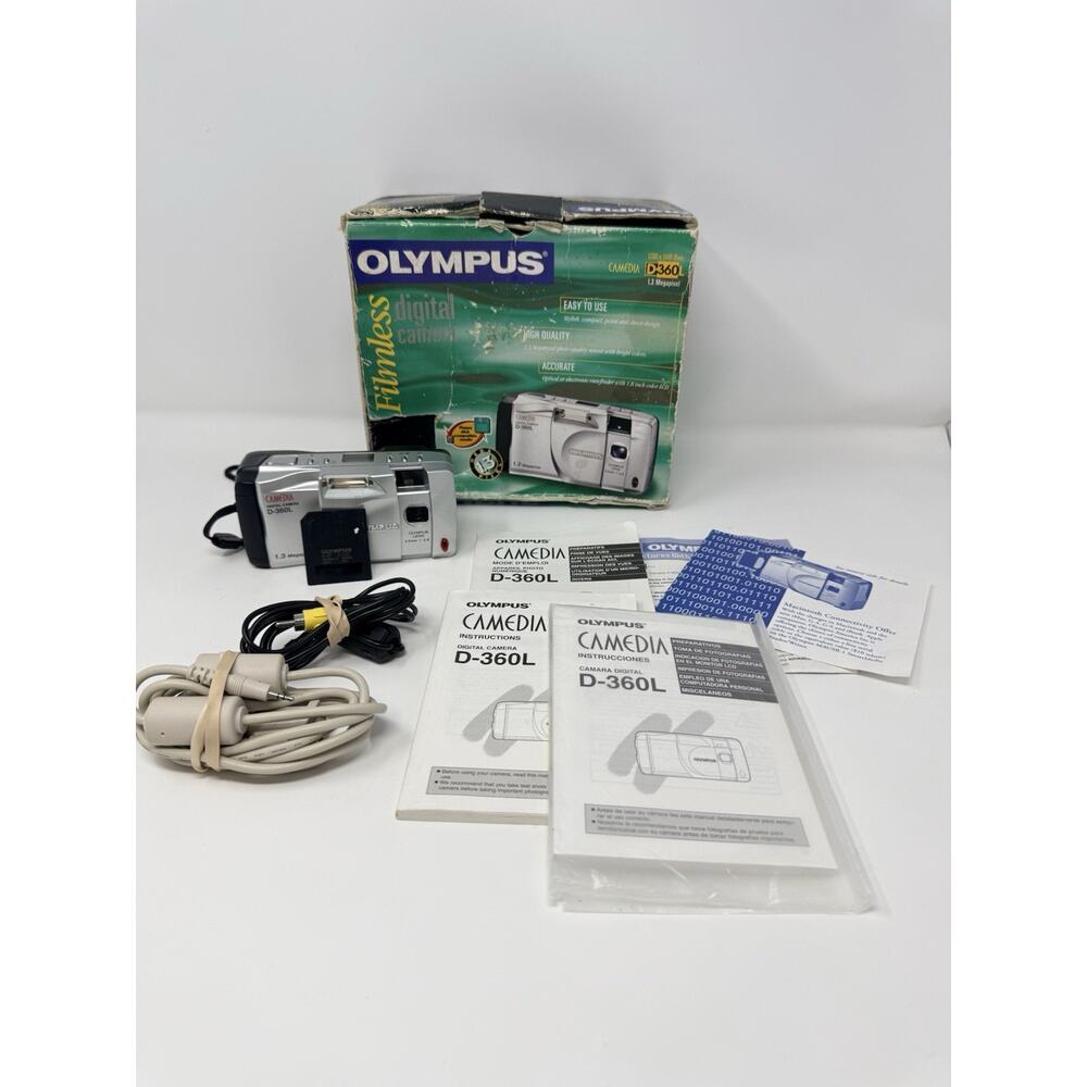 Olympus Camedia D 360 Digital Camera 1.3MP 8MB Card Tested Complete